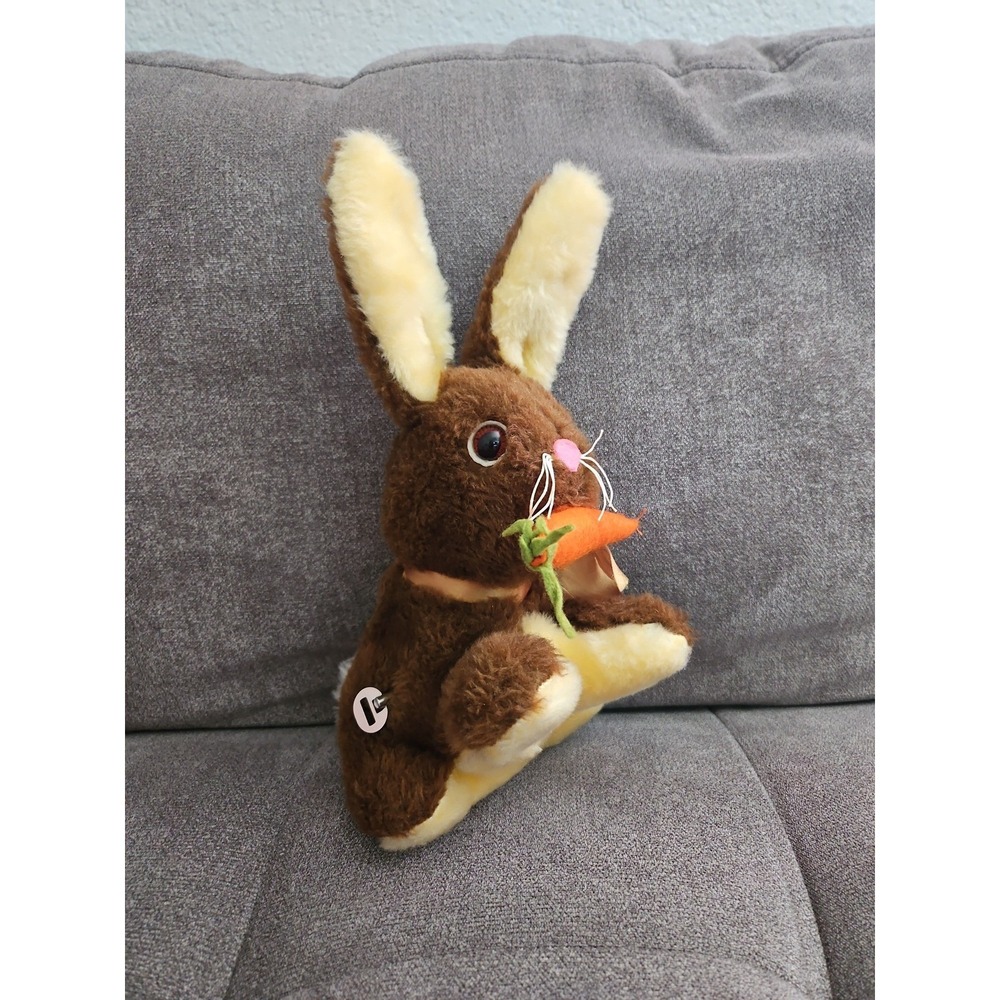 Vintage Japan Mechanical Wind Up Plush Bunny Rabbit Eating Carrot Easter Working